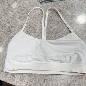 Lululemon Athletica Light white power y Sports Bra